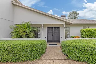 1250 Waterside Ln, Venice, FL 34285 - Photo 2