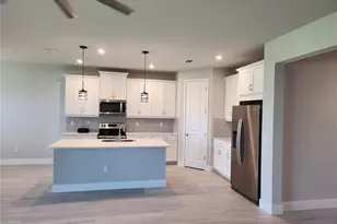 20465 Bandera Pl, Venice, FL 34293 - Photo 6