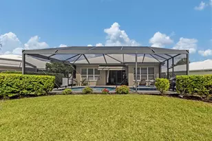 565 Fallbrook Dr, Venice, FL 34292 - Photo 8