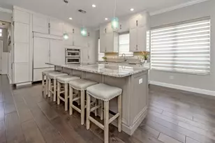 565 Fallbrook Dr, Venice, FL 34292 - Photo 18