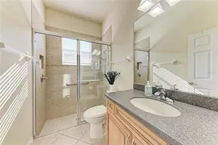117 Bellini Ct, Nokomis, FL 34275 - Photo 22