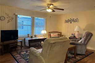 804 Cervina Dr N, Venice, FL 34285 - Photo 4