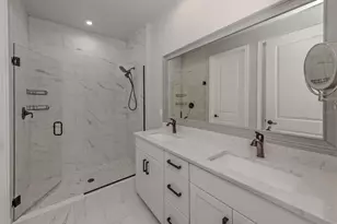 20388 Galileo Pl, Venice, FL 34293 - Photo 28