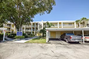 433 Cerromar Ln, Venice, FL 34293 - Photo 1