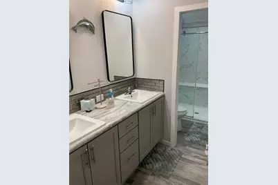 201 Forest Street, Nokomis, FL 34275 - Photo 8
