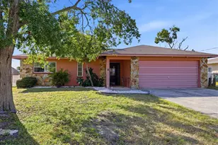 13625 Veronica Dr, Hudson, FL 34667 - Photo 4