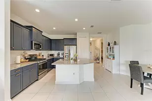 18098 Franklin Park Ct, Venice, FL 34293 - Photo 8