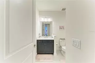 18098 Franklin Park Ct, Venice, FL 34293 - Photo 24