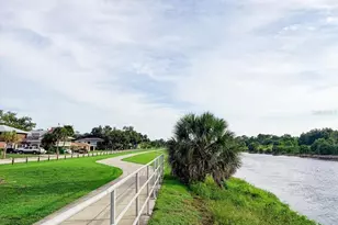 1775 Scenic Dr, Venice, FL 34293 - Photo 74