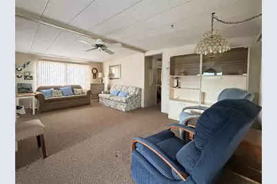 864 S Green Circle, Venice, FL 34285 - Photo 4