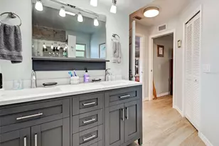 800 Osprey St, Venice, FL 34285 - Photo 32