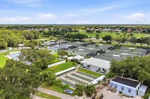 427 Cerromar Ln, Venice, FL 34293 - Photo 64
