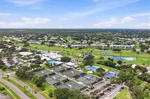 427 Cerromar Ln, Venice, FL 34293 - Photo 62