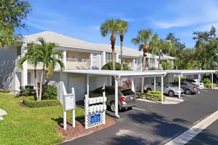 427 Cerromar Ln, Venice, FL 34293 - Photo 2