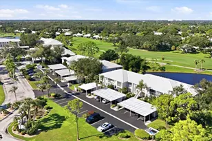 427 Cerromar Ln, Venice, FL 34293 - Photo 10