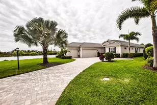 1580 Lancashire Dr, Venice, FL 34293 - Photo 1