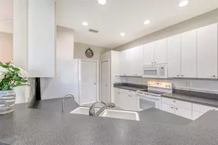 750 Back 9 Dr, Venice, FL 34285 - Photo 10