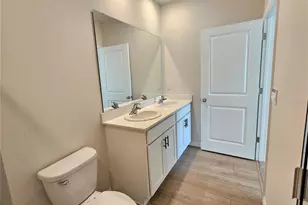 10710 Tiger Lily Dr, Venice, FL 34293 - Photo 32