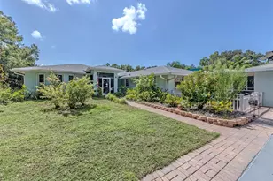 740 Arabian Cir, Nokomis, FL 34275 - Photo 1