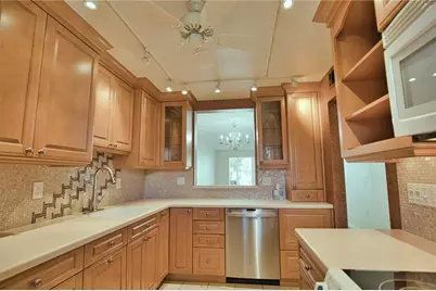 220 Santa Maria Street #138, Venice, FL 34285 - Photo 8