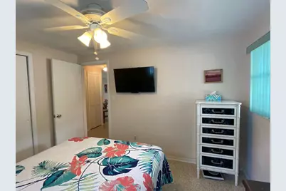 814 E 10th Avenue, New Smyrna Beach, FL 32169 - Photo 8