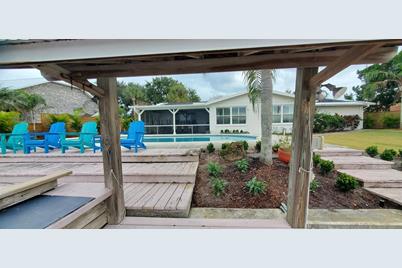 238 Quay Assisi, New Smyrna Beach, FL 32169 - Photo 6