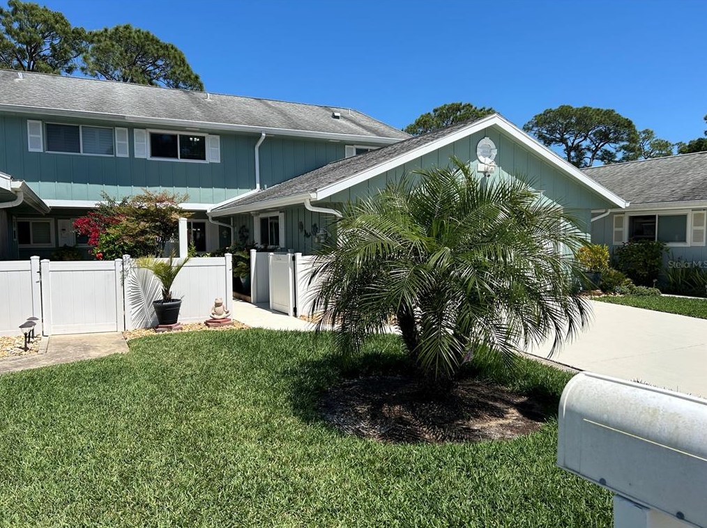 21 Fore Dr, New Smyrna, FL 32168
