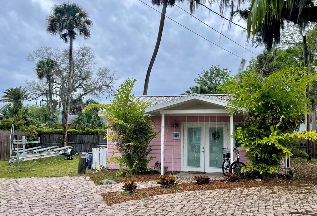 3075 Mary Ave, New Smyrna FL  32168-0081 exterior