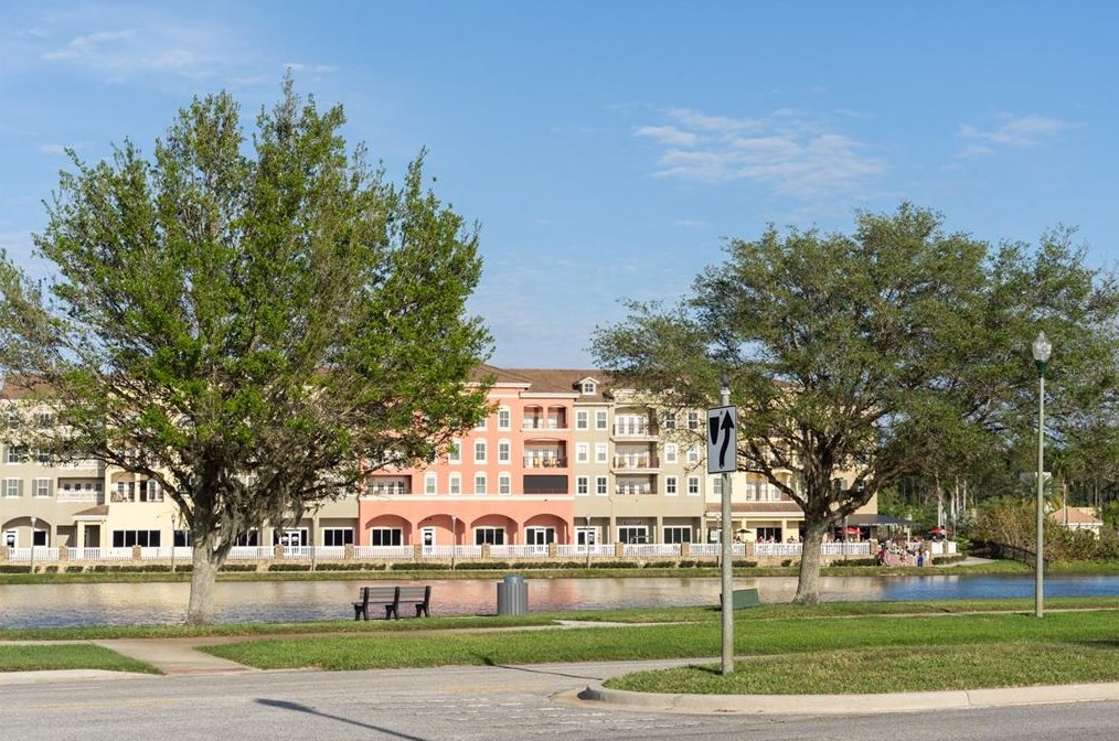 3577 Casalta Cir, New Smyrna FL  32168-4519 exterior