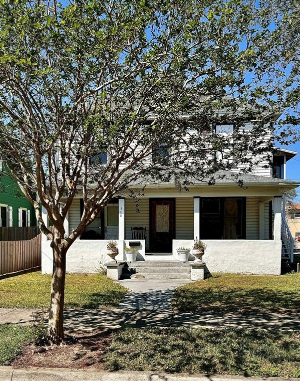 300 Orange St, New Smyrna, FL 32168-6734