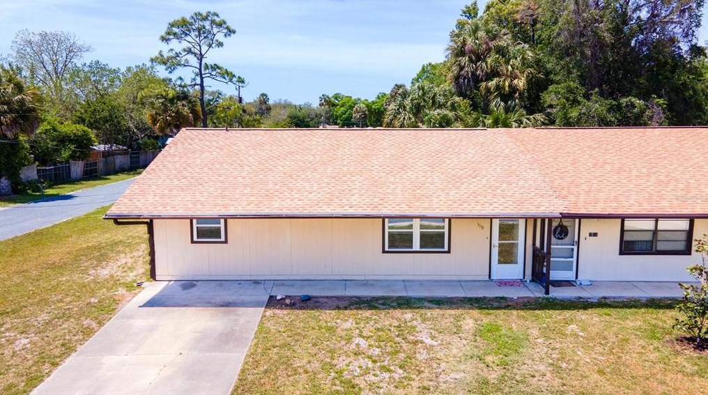1518 Juniper Dr, Edgewater FL  32132-2640 exterior