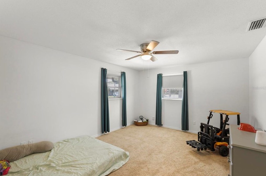 1518 Juniper Dr, Edgewater FL  32132-2640 exterior