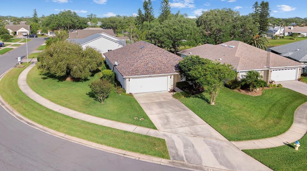 661 Wellesley Ct, New Smyrna FL  32168-2128 exterior