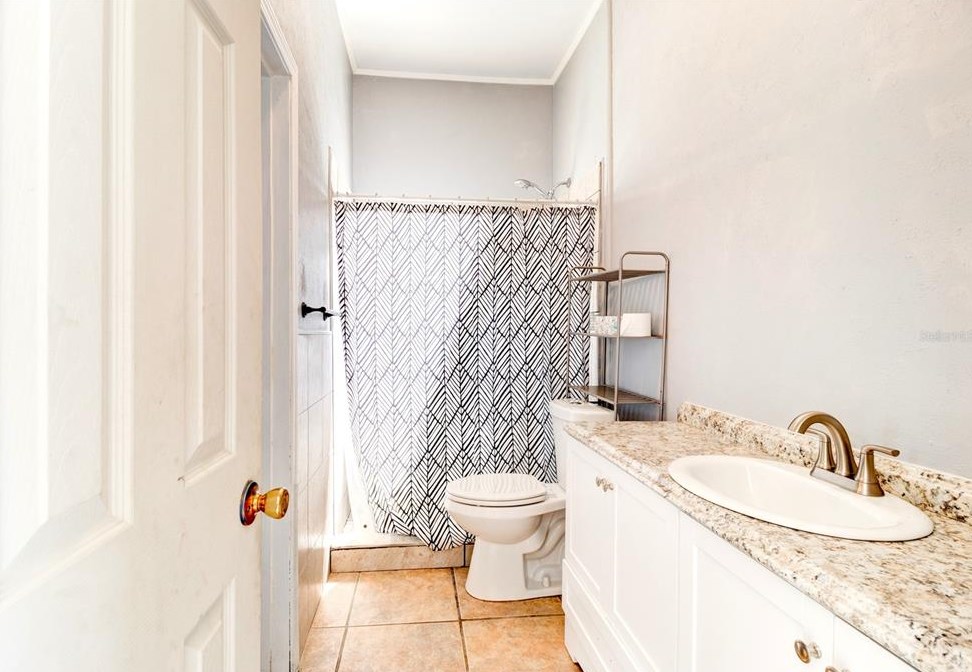 419 Sea Hawk Ct, Edgewater FL  32141-4185 exterior