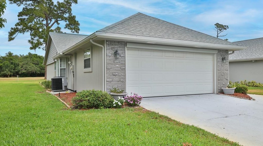 83 Lk Fairgreen Cir, New Smyrna FL  32168-6147 exterior