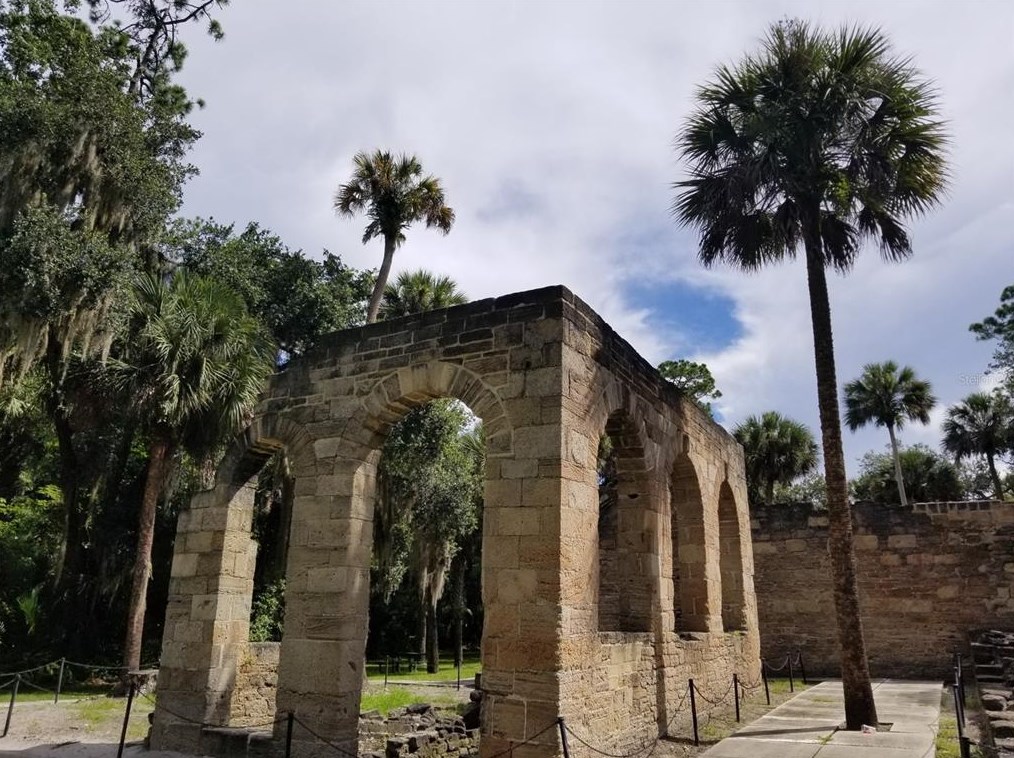 83 Lk Fairgreen Cir, New Smyrna FL  32168-6147 exterior