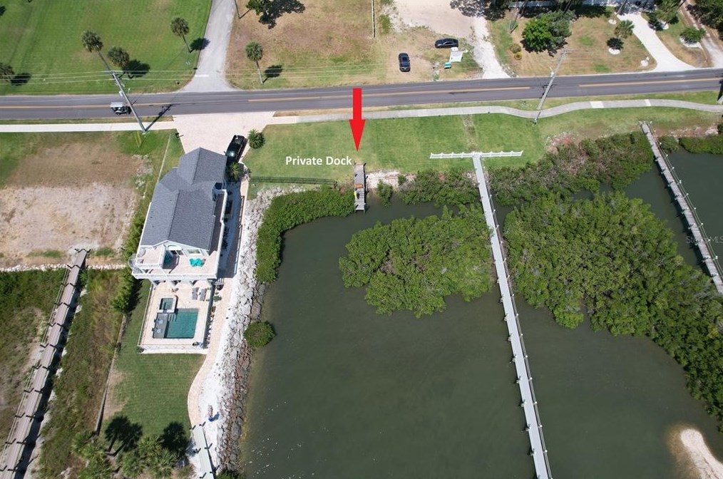 218 Riverside Dr, Edgewater, FL 32132-1724