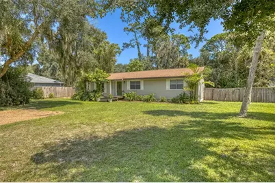 923 S Myrtle Avenue, New Smyrna Beach, FL 32168 - Photo 1