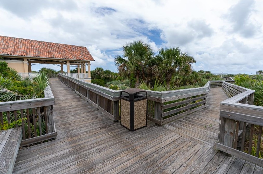 263 Minorca Beach Way, New Smyrna FL  32169-6044 exterior