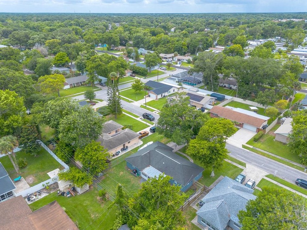 1737 Jacobs Rd, Daytona Beach FL 32119-1907 exterior