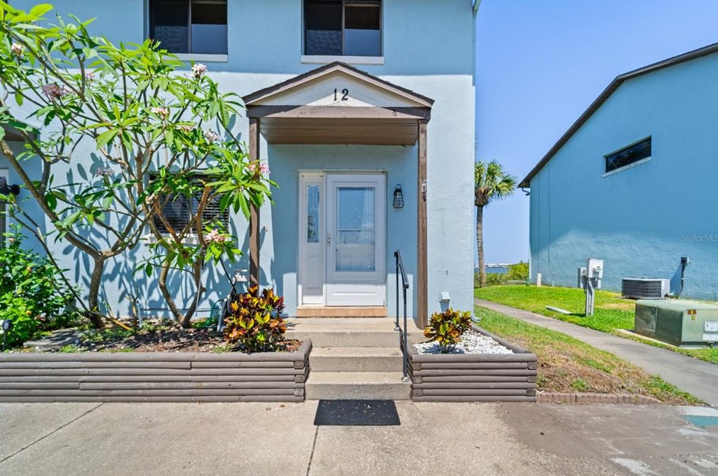 3333 Ridgewood Ave, Daytona Beach, FL 32129-3565
