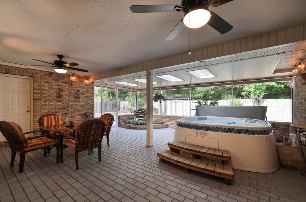 1534 Silver Hammock, Deland FL  32720-0907 exterior