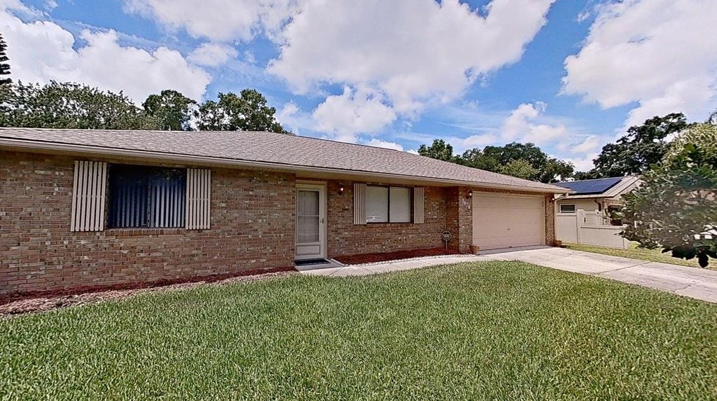 3018 Tamarind Dr, Edgewater, FL 32141-6006