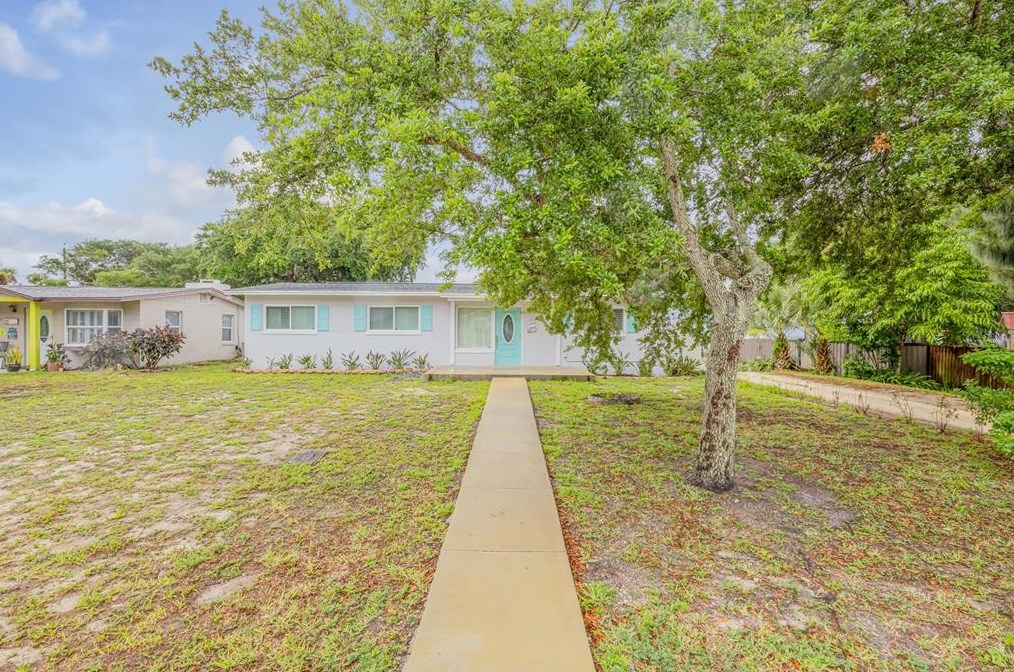 801 24th Ave, New Smyrna, FL 32169-3607