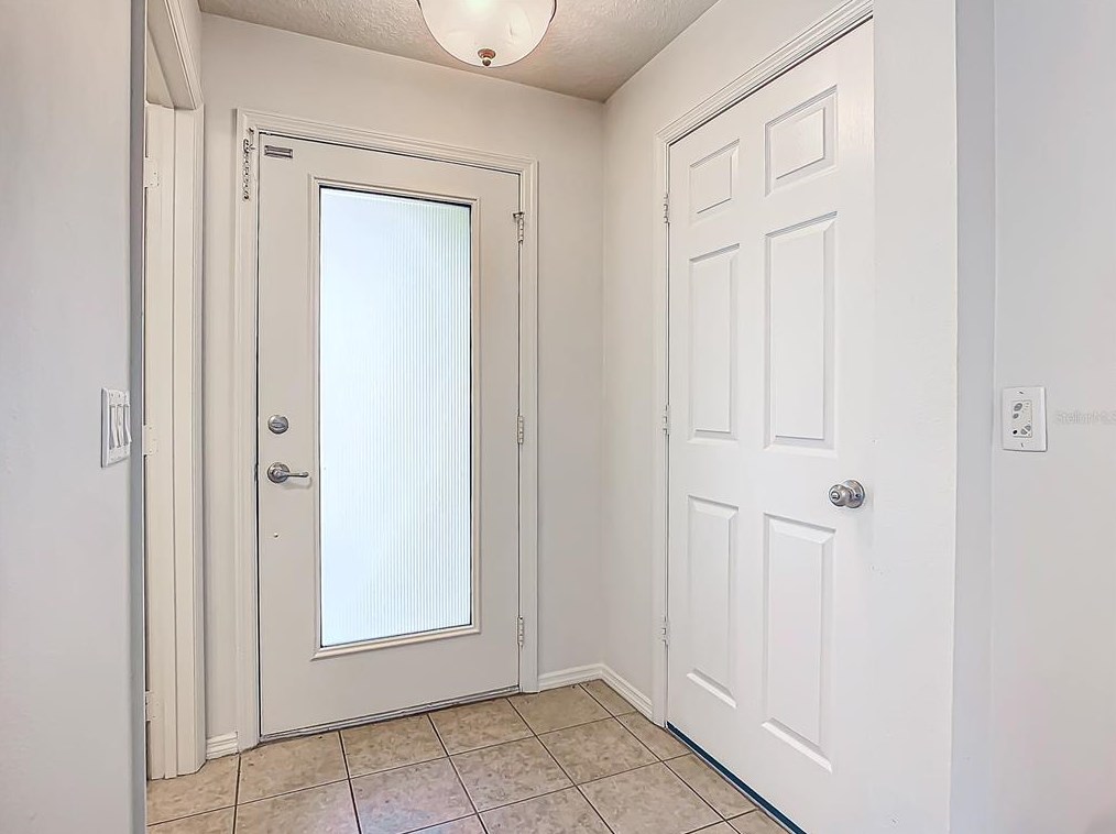 521 Mount Olympus Blvd, New Smyrna, FL 32168