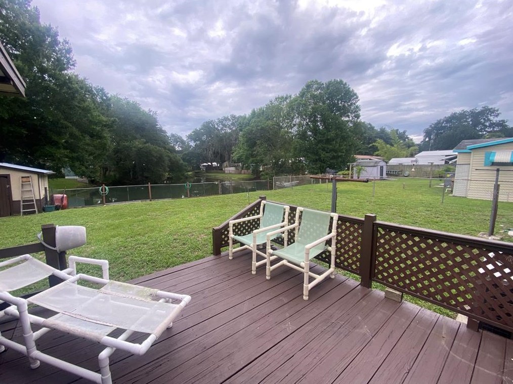 542 Mill Run Dr, New Smyrna, FL 32168