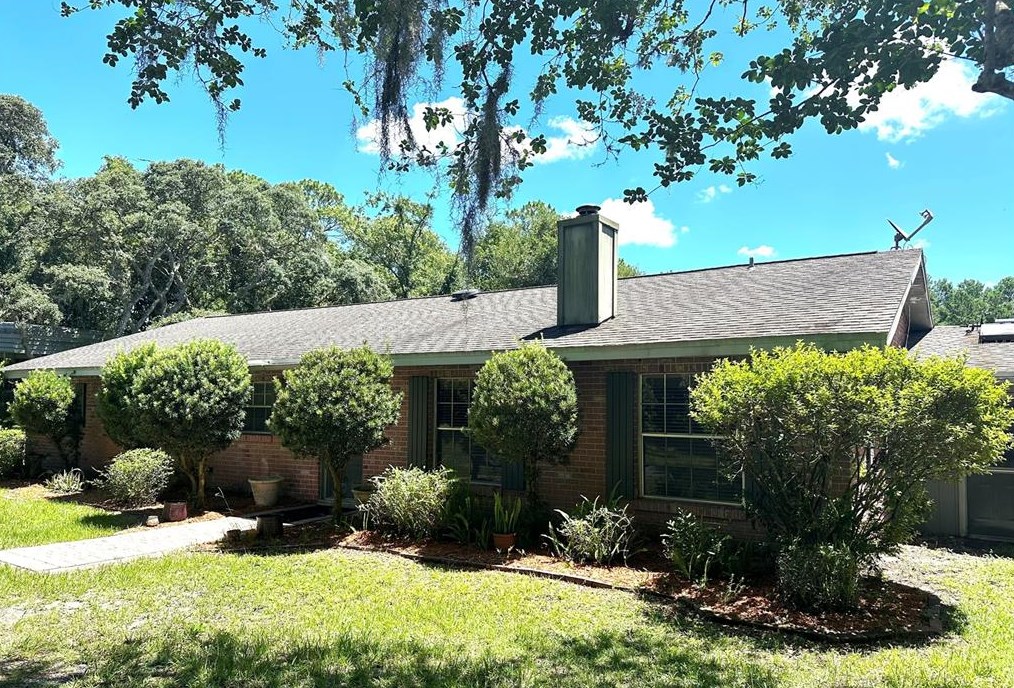 2690 Dakota Dr, Deland, FL 32724