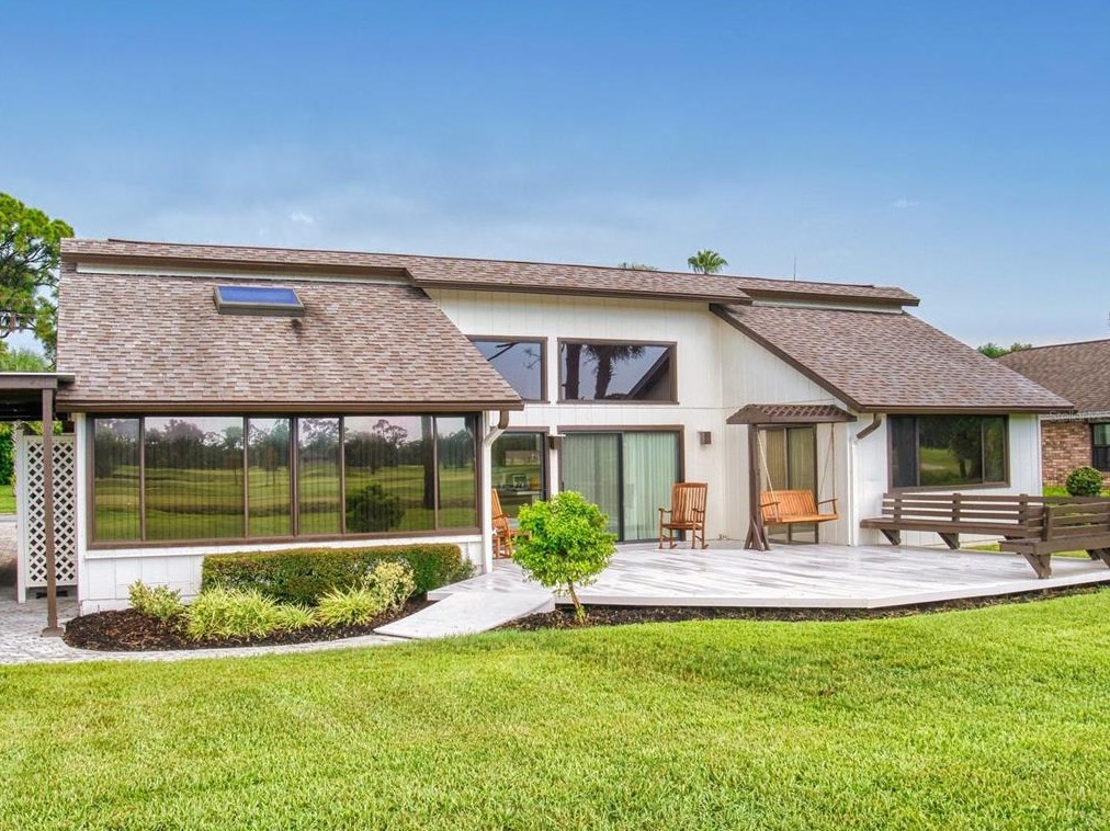 829 Fairway Dr, New Smyrna, FL 32168