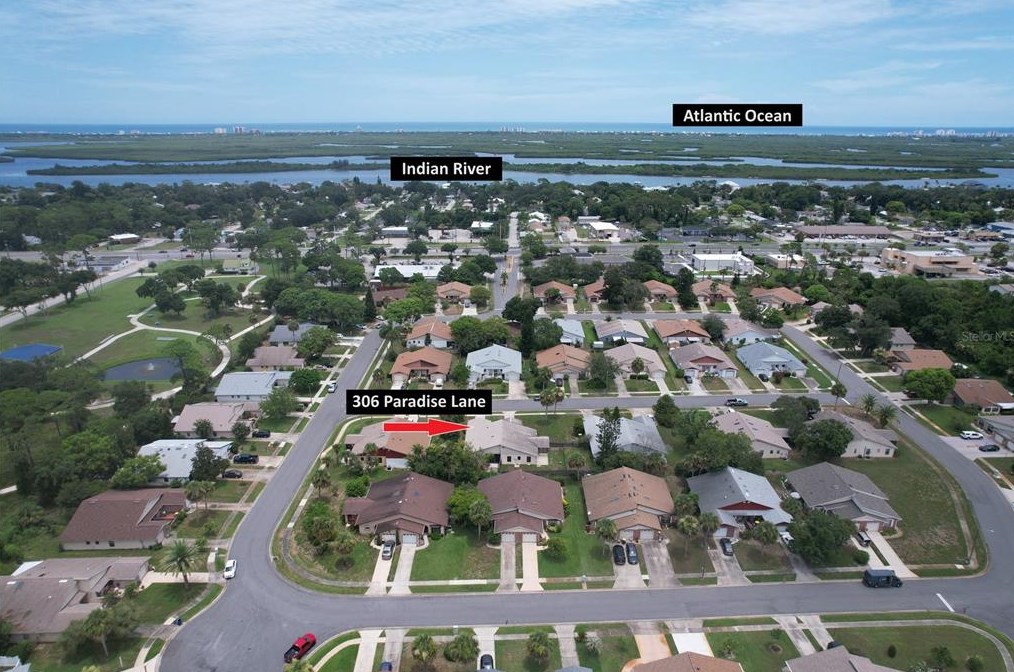 306 Paradise Ln, Edgewater, FL 32132