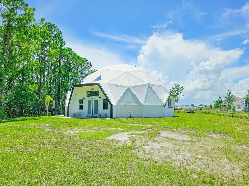 624 Volco Rd, Edgewater, FL 32141